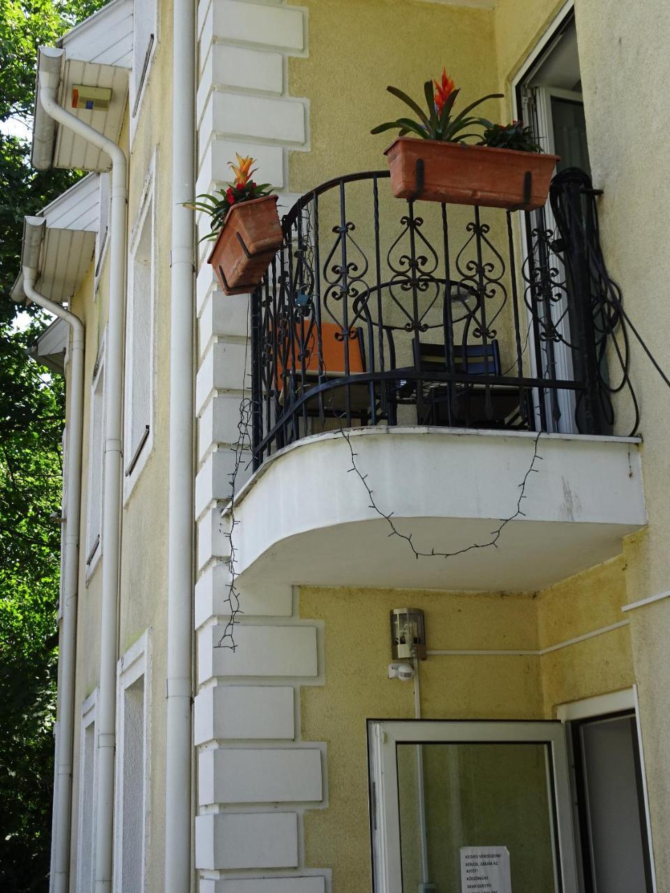 Hotel Casa Latina Budapest Exterior foto